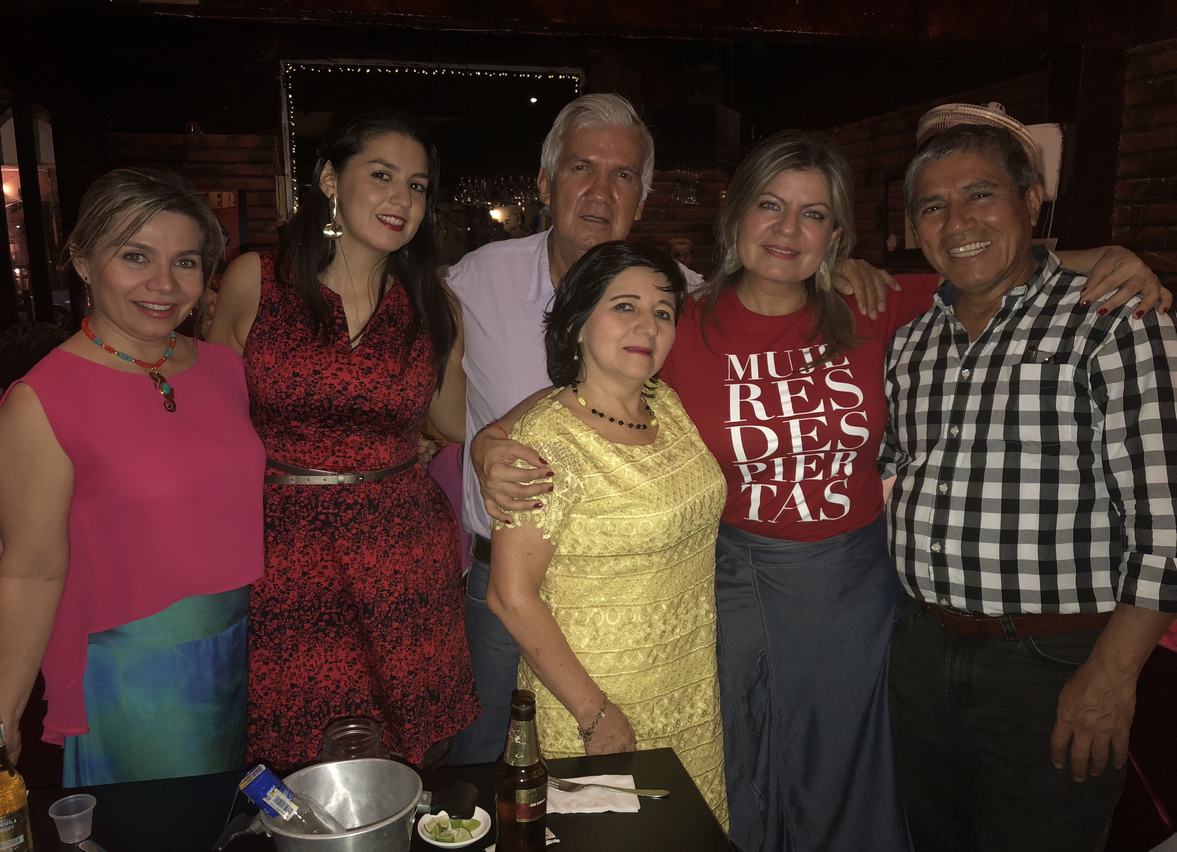 Gloria Enid Perdomo, Lina Andrade, Cielo Ortiz, Eder Hernández, entre otros excompañeros de labores.